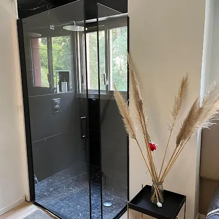 Luxury - 10mn Walk From Beach Apartment